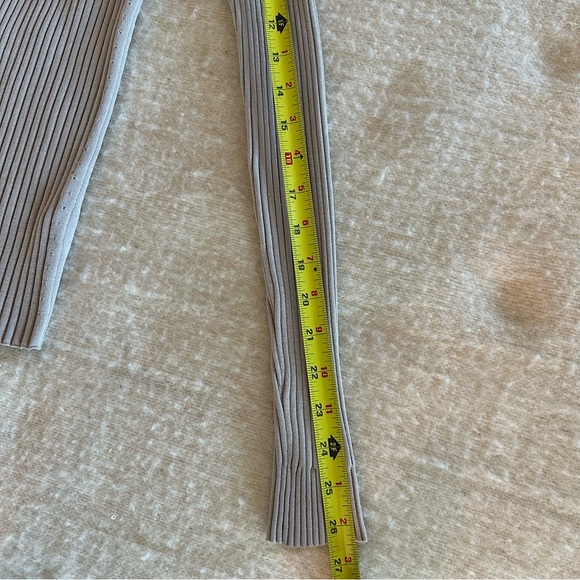 Three Dots Vintage Y2K Tan Silk Cardigan (Read Description) - Picture 10 of 10